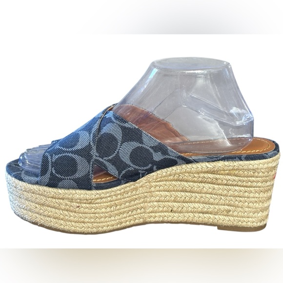COACH-Denim Monogram Platform WEDGE 8.5/39 Espadrille-Sandal-Blue Style FG 2108 - Picture 4 of 11